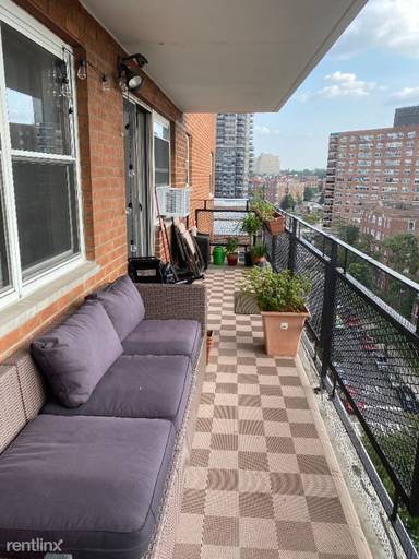 Main picture of 7235 112th St