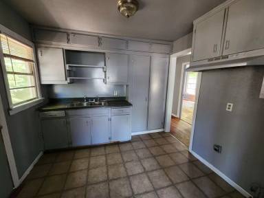 Main picture of 2320 Walnut St