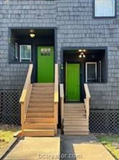 Main picture of 3802 College Main St
