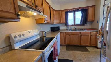 Main picture of 1304 E Ingals Ave