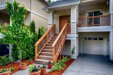 Main picture of 7866 148th Ct NE