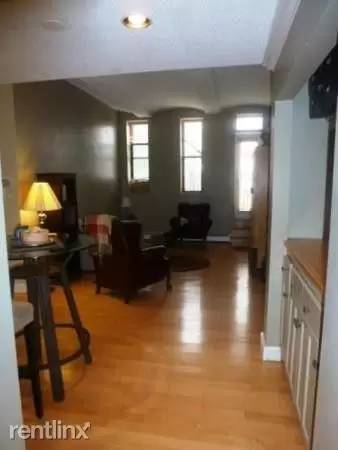 Main picture of 60 Gibson St