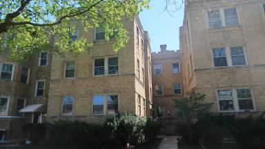 Main picture of 5327 W Sunnyside Ave