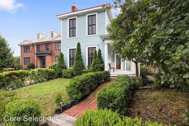 Main picture of 102 E 3rd Ave