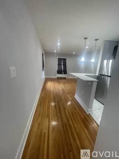 Main picture of 325 Grafton Ave