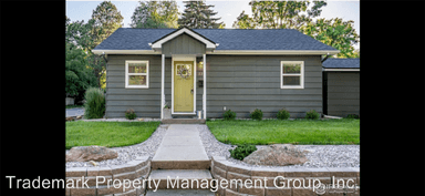 Main picture of 221 N McKinley Ave
