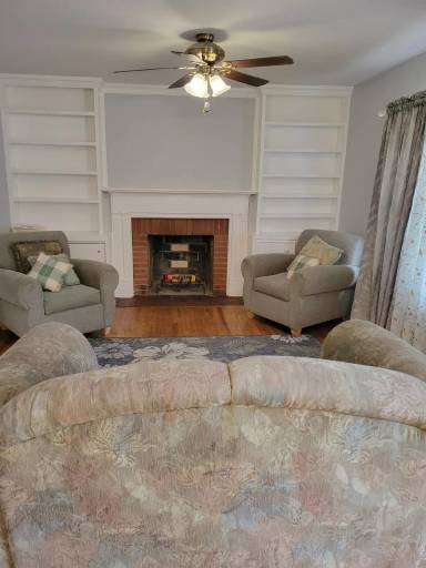 Main picture of 2522 Chapel Hill Rd