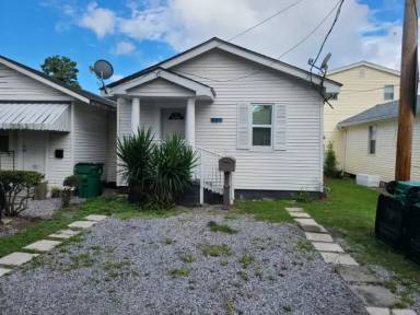 Main picture of 550 Brown St