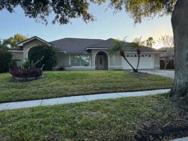 Main picture of 7644 Pointview Cir