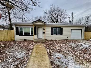 Main picture of 505 N Chapman Ave