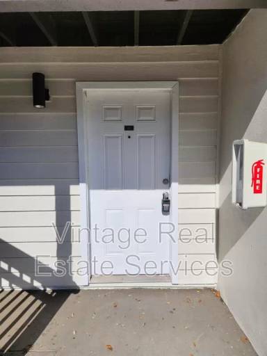 Main picture of 305 W Grant St