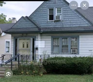 Main picture of 2444A N 55th St