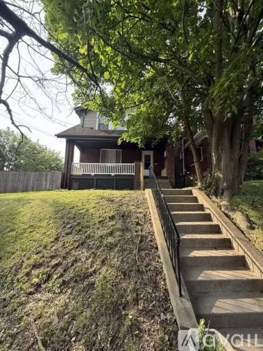 Main picture of 1243 Straka St