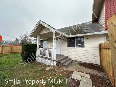 Main picture of 10440 SE Division St