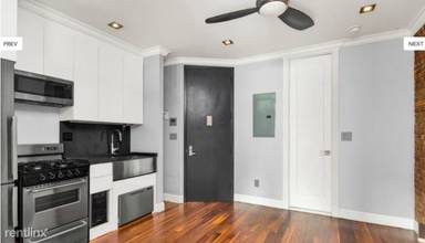 Main picture of 16 E 116th St