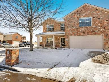 Main picture of 8401 Shallow Creek Dr