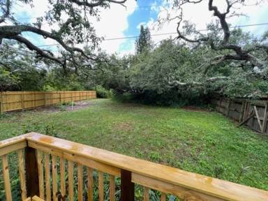 Main picture of 19 Byron Ellinor Dr