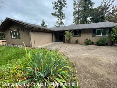 Main picture of 636 Crowe Ave