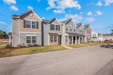 Main picture of 517 Sheila St