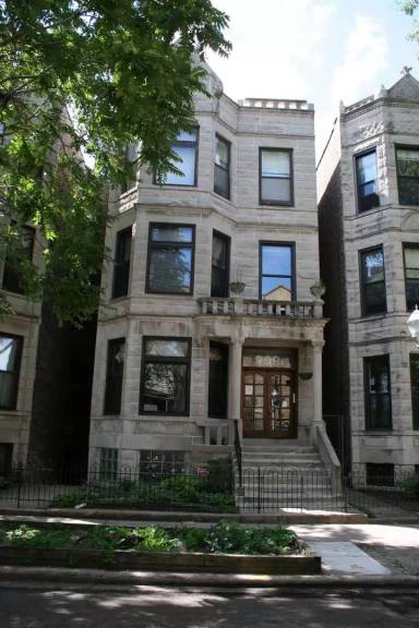 Main picture of 909 W Dakin St