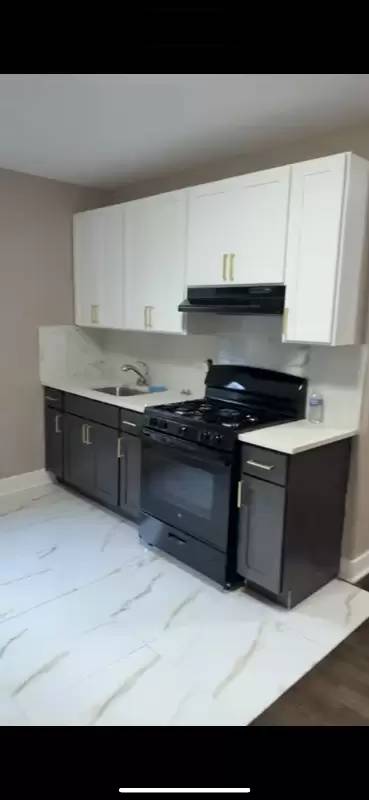 Main picture of 25 Ryle Ave
