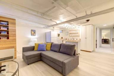 Main picture of 102 McLeod Ave