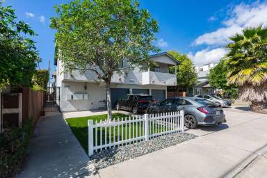 Main picture of 3754 32nd St