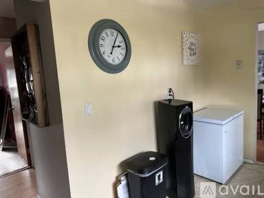 Main picture of 151 Marconi Ave