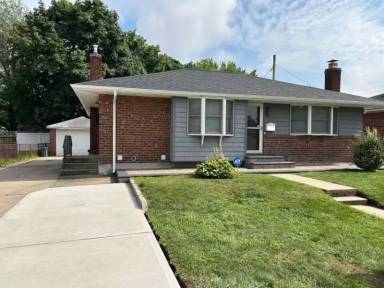 Main picture of 3900 Miller Pl