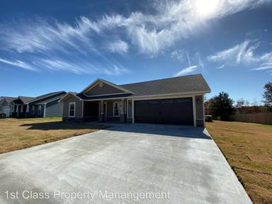 Main picture of 112 Lincoln Dr