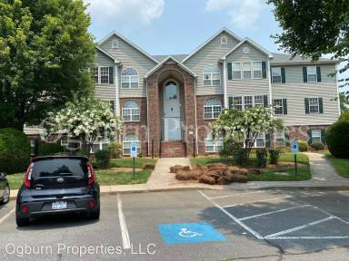 Main picture of 714 Scholastic Ct