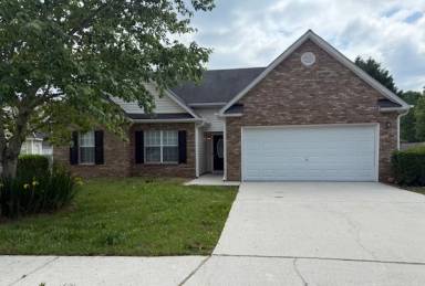 Main picture of 2018 Elm Grove Ln