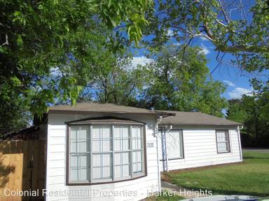 Main picture of 702 Crockett Dr