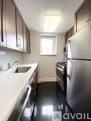 Main picture of Empire House