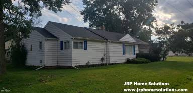 Main picture of 898 Bryant Ave