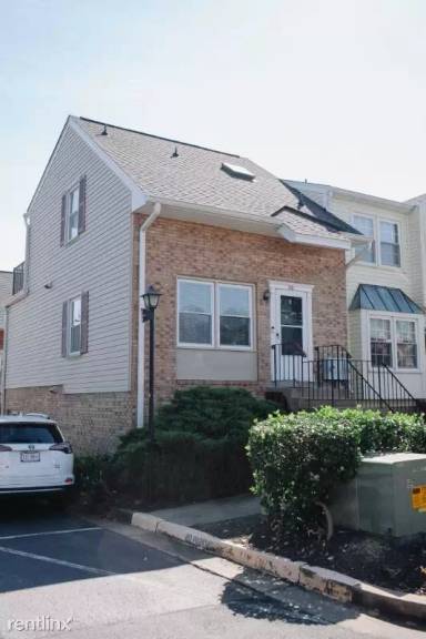 Main picture of 88 N Bedford St