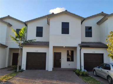 Main picture of 23518 SW 129th Ave