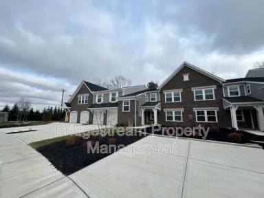 Main picture of 2752 Amberwood Ln