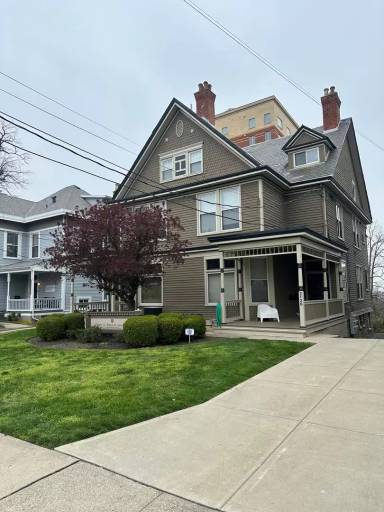 Main picture of 2128 Alpine Pl