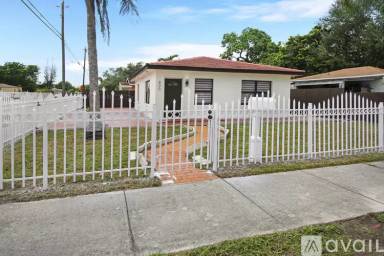Main picture of 800 NW 101st St