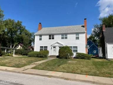 Main picture of 402 Melrose Ct