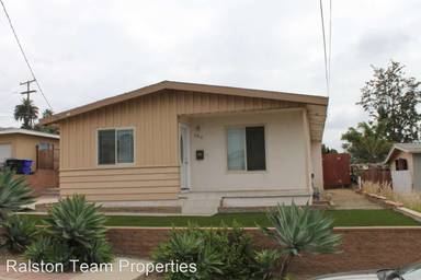 Main picture of 6219 Calle Pavana