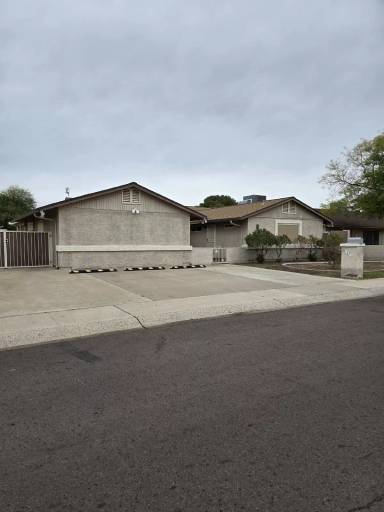 Main picture of 7532 N 49th Ave