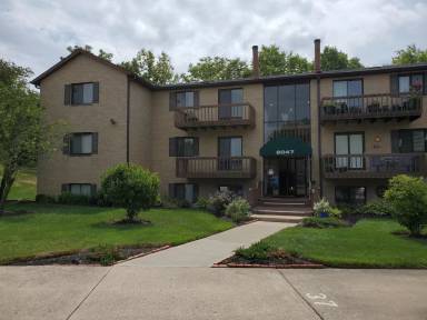 Main picture of 2047 Woodtrail Dr