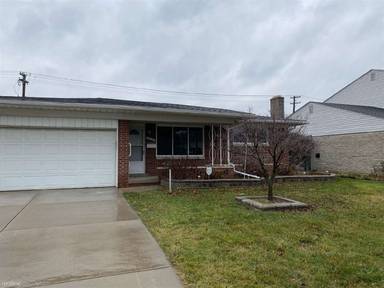Main picture of 33147 Chatsworth Dr