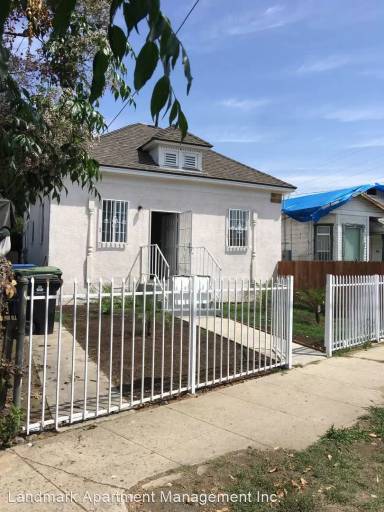 Main picture of 637 E 111th Pl