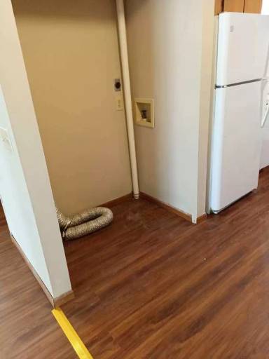 Main picture of 2062 Bradley Ct