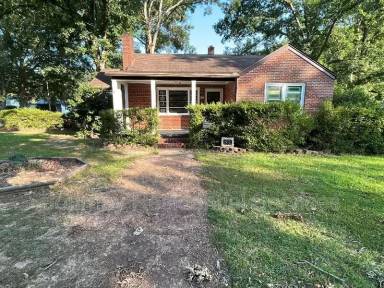 Main picture of 539 W Weatherspoon St