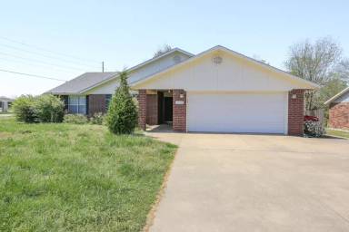 Main picture of 2202 S K St