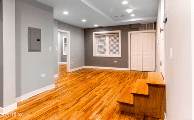 Main picture of 1432 N Maplewood Ave